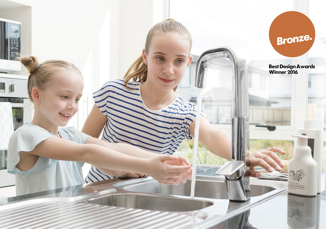 Best Design Awards Bronze Axiss Touch Sink Mixer